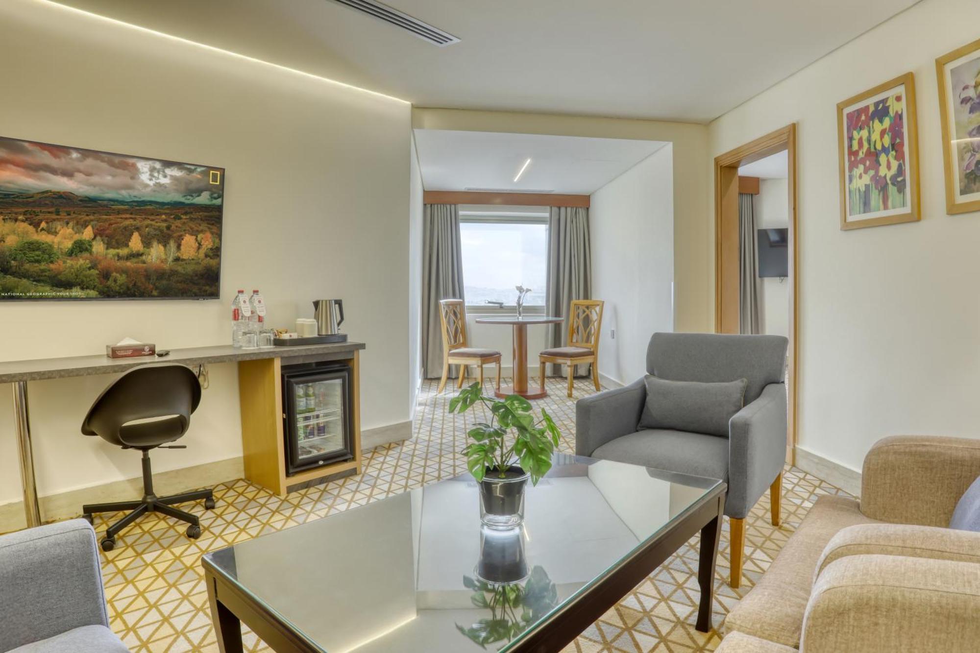 Geneva Hotel Амман Экстерьер фото